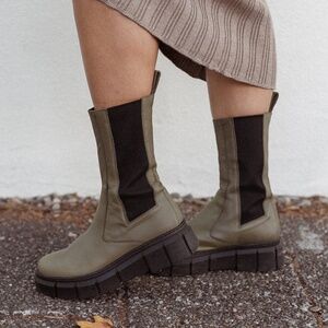ALOHAS Olive and Black Combat Boots ethically made- size 6.5
